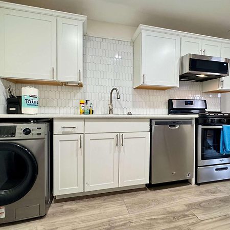 2B1B Modern Downtown Atl Condo W 1 Free Parking Lm1007 Atlanta Luaran gambar